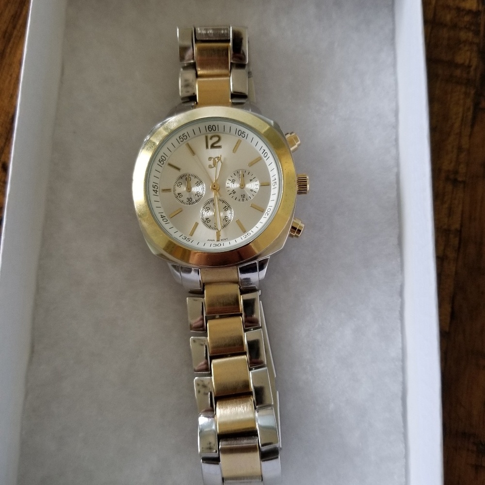 Womens boyfriend watch